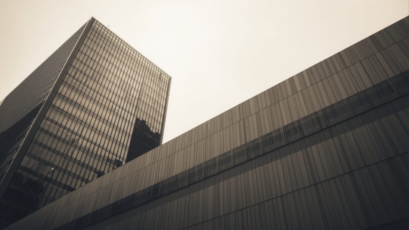 Empresas con centros de trabajo en la Ciudad de México Torres de oficinas en la Ciudad de México, sede de las empresas que asesoran los abogados laborales de la firma